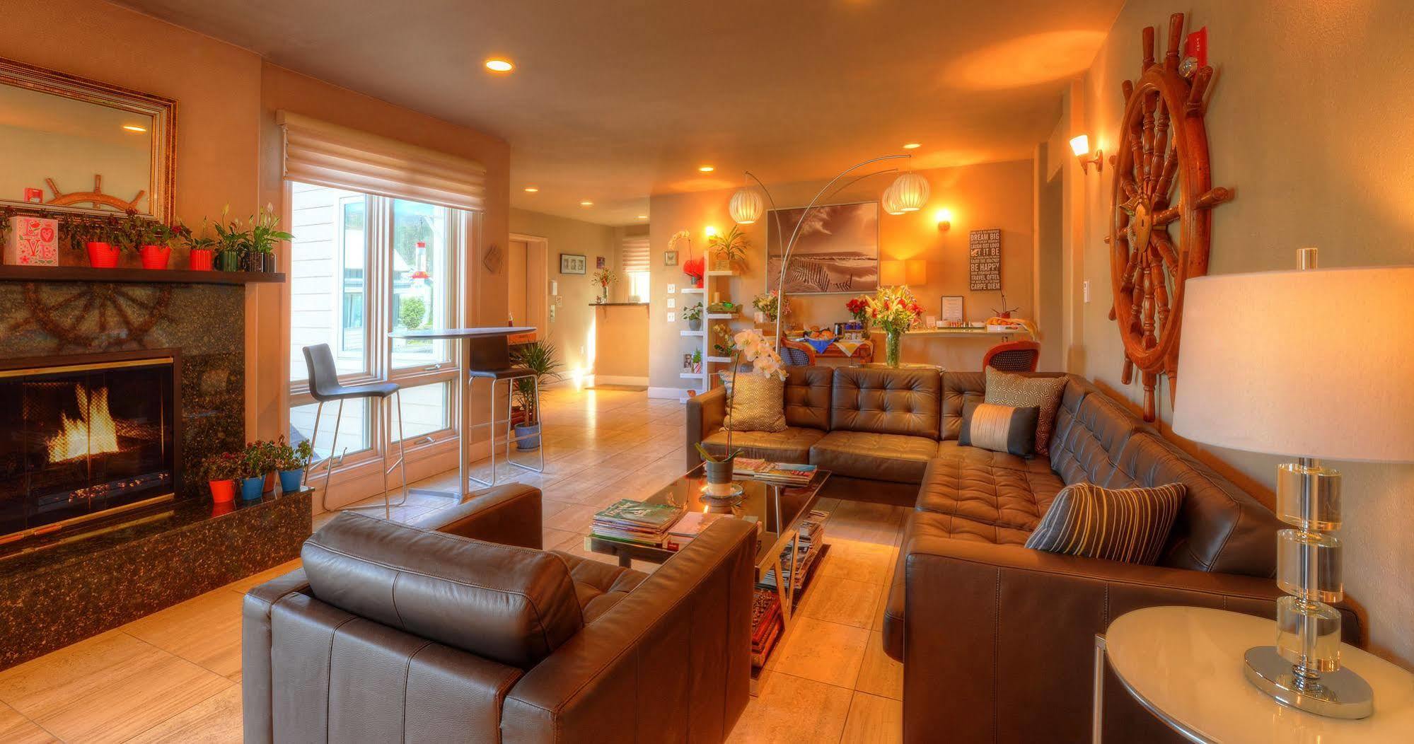 The Oceanfront Stay On Miramarbeach Hmb El Granada Экстерьер фото