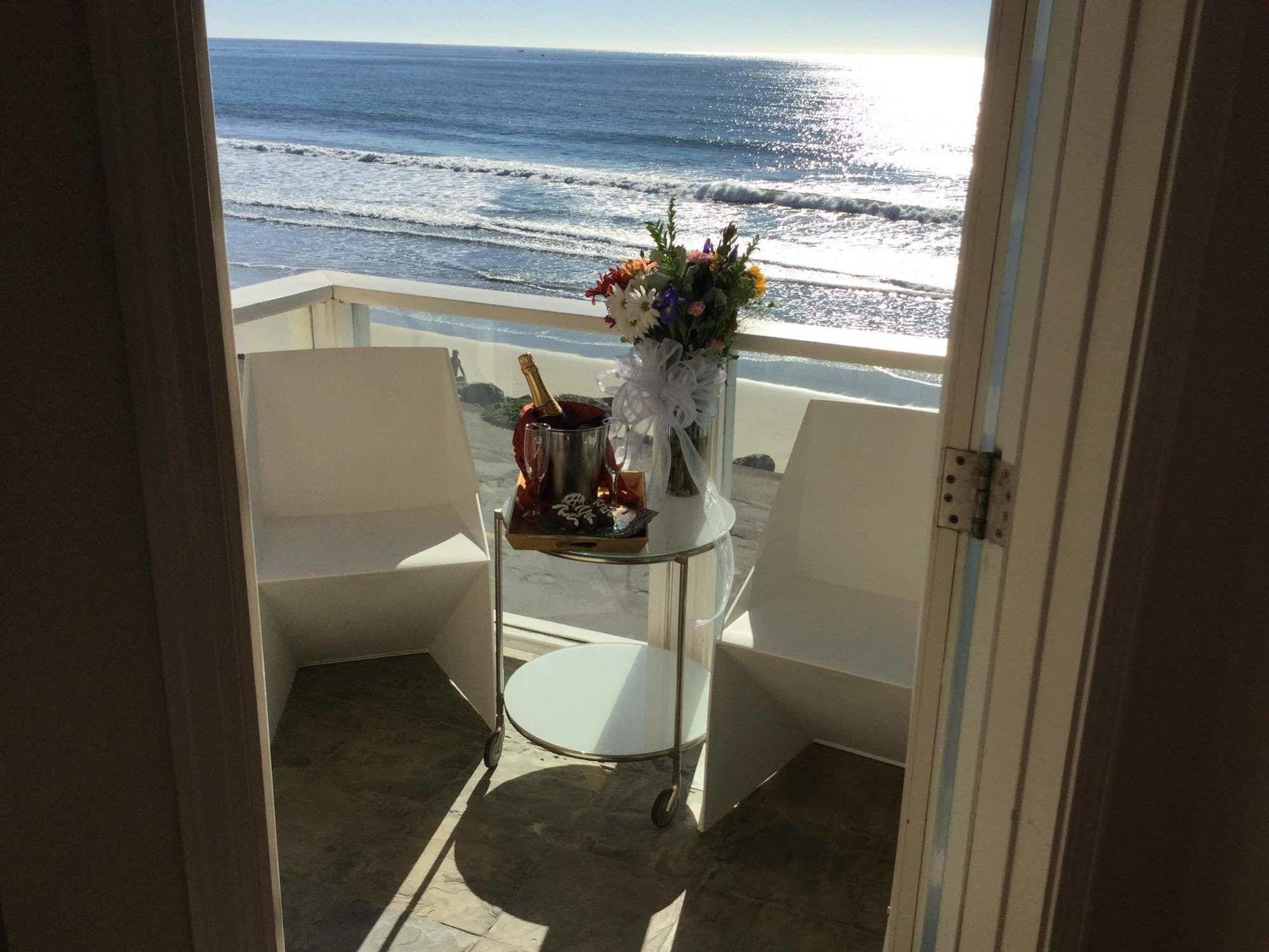 The Oceanfront Stay On Miramarbeach Hmb El Granada Экстерьер фото