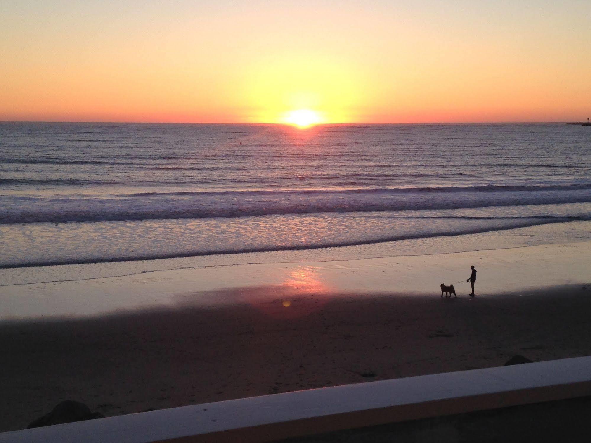 The Oceanfront Stay On Miramarbeach Hmb El Granada Экстерьер фото